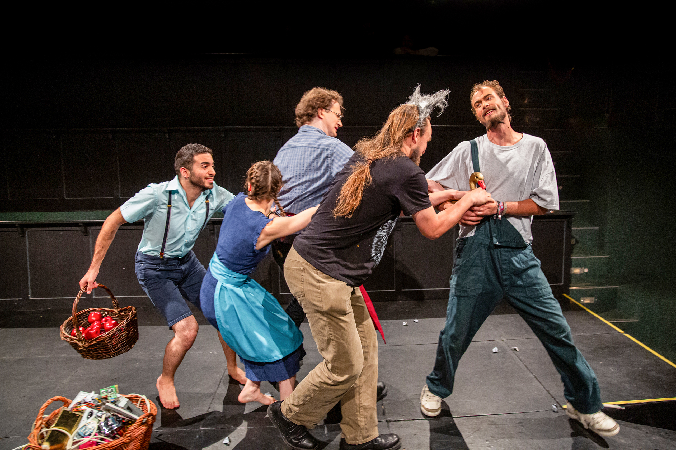 ThOP, Jakes Frauen, Vorabbilderder Grimm